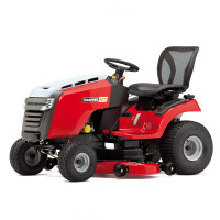 Двигатель Briggs & Stratton Professional SeriesTM мощностью 23 л.с.(США)<br />
<br />
- Профессиональный двигатель, обладающий оптимальным расходом топлива, низким уровнем выброса, шума и вибрации.<br />
<br />
Революционная система запуска одной кнопкой