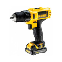 Аккумуляторная дрель-шуруповерт DeWalt DCD710C2P - компактный и легкий инструмент с уникальными аккумуляторами технологии XR Li-Ion. Инструмент имеет на выбор 15 ступеней крутящего момента и режим сверления. Светодиодная подсветка позволяет работать даже
