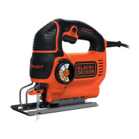 BLACK+DECKER KS801SEK-QS – это лобзик, отличающийся высокой производительностью. Для простоты хранения и транспортировки производитель предусмотрел наличие кейса. Уникальная система способна самостоятельно выбирать оптимальную скорость для работы с разны