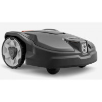 Газонокосилка-робот Husqvarna Automower® 305 отличается компактным дизайном и идеально подходит для небольших сложных садов площадью до 600 м2. Легко справляется с уклоном до 40%. 4-колесная платформа и функция автоматического прохождения узких мест вмес