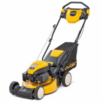 Бензиновая газонокосилка Cub Cadet CC 46 LM1 AR46 является очень простой и легкой в управлении, благодаря приводу на задние колеса.